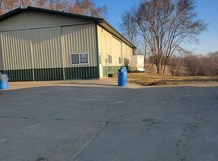 20444 Greenview Rd, Council Bluffs, IA 51503