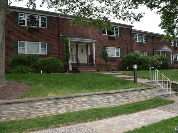 76 Franklin St APT A, Tenafly, NJ 07670