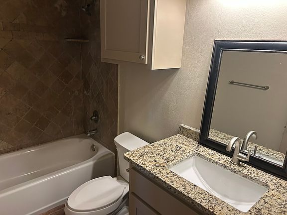 5th image of 6120 8th Dr