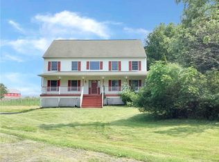 7 Sargent Rd, Warwick, NY 10990
