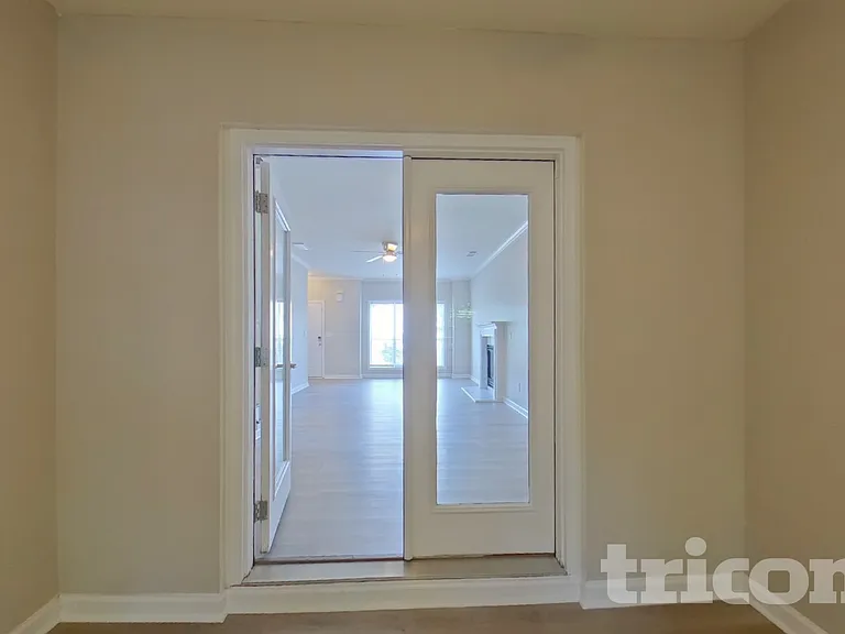 12264 Crestwood Ct — Photo 15