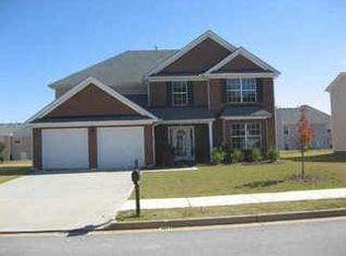 292 Othello Dr, Hampton, GA 30228