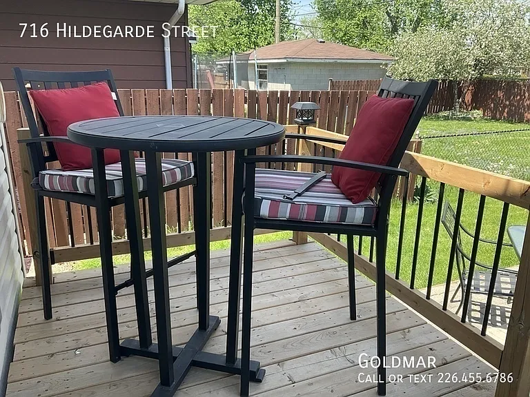 716 Hildegarde St — Photo 16
