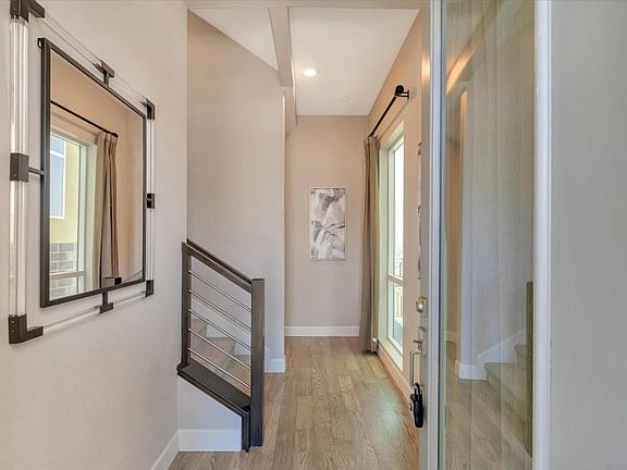 3rd image of 261 Agustin Narvaez St