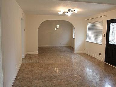 2nd image of 319 Blenheim Way