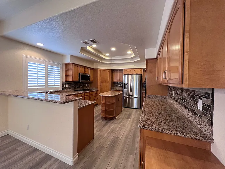 678 Kentons Run Ave — Photo 11