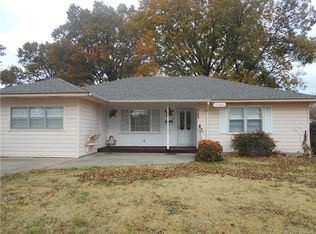 1103 NE 11th St, Wagoner, OK 74467