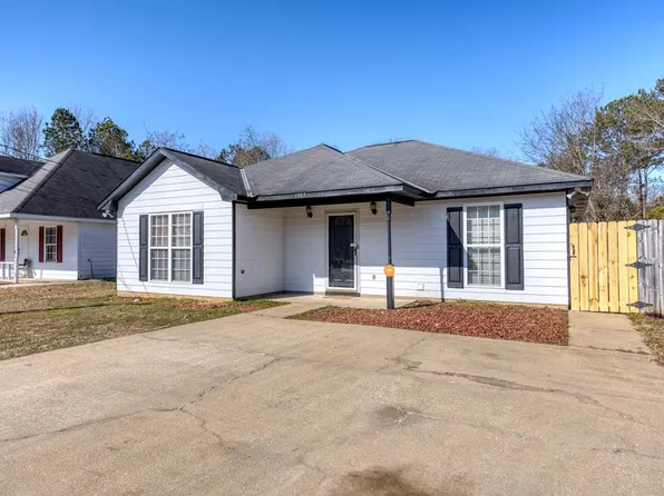 1307 Ingersoll Dr, Phenix City, AL 36867