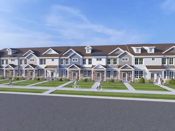 Charlotte Plan, Park West Townhomes