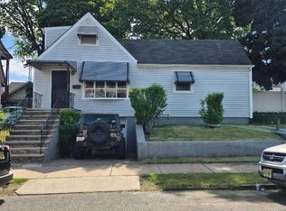369 E 28th St, Paterson, NJ 07514