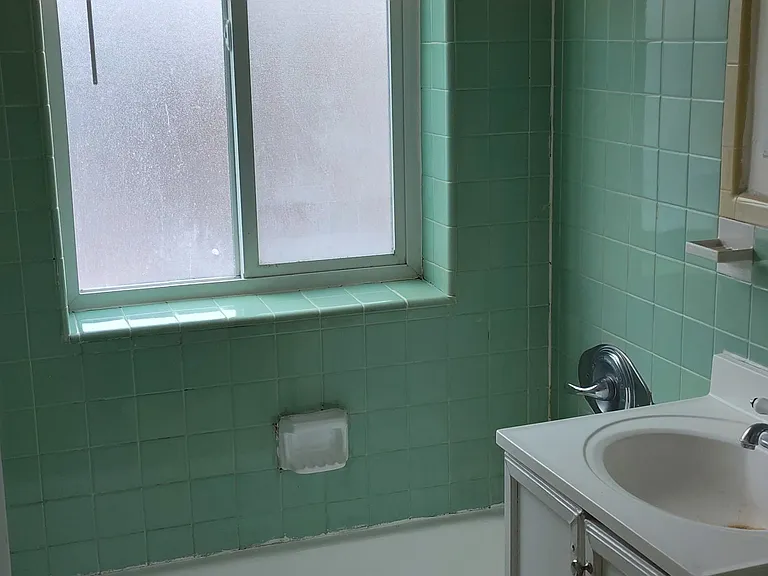 1201 Albion St #302A — Photo 3