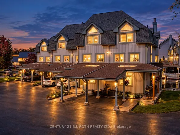 30 Laguna Pkwy #14, Ramara, ON L0K 1B0
