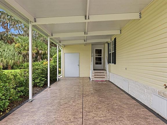 4th image of 3519 70TH AVENUE E