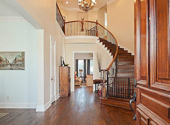 3rd image of 11848 Mirage Ln