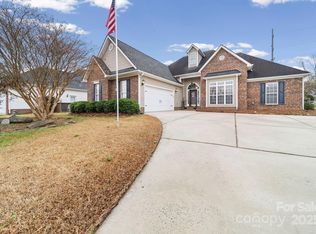 2006 Galena Chase Dr, Indian Trail, NC 28079