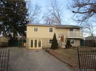 1140 Oxford St, Toms River, NJ 08755