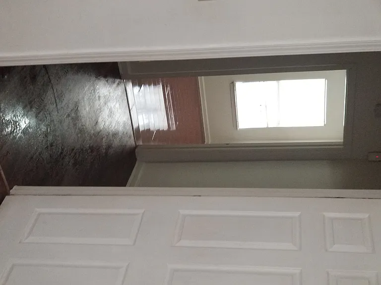 893 Polk Ave — Photo 19