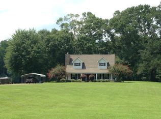 2813 Mixon Rd, Magnolia, MS 39652