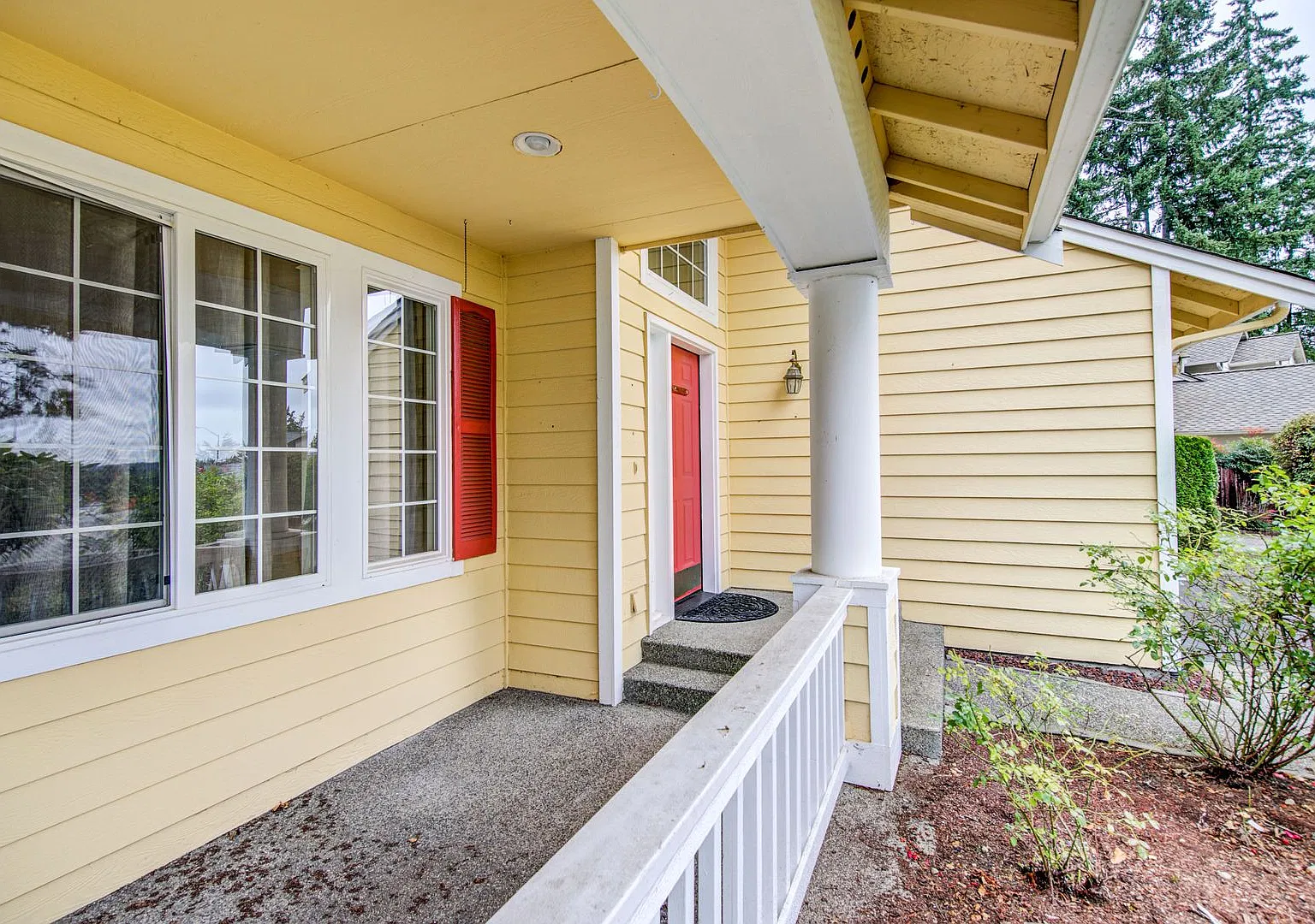 Silverdale Ridgetop Home — Photo 3