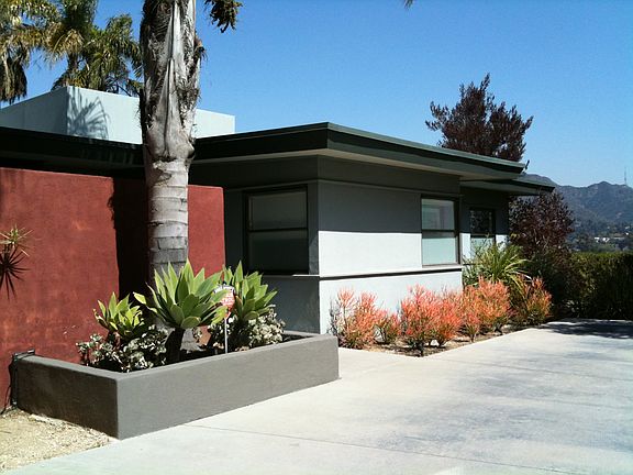 3rd image of 3347 Bonnie Hill Dr