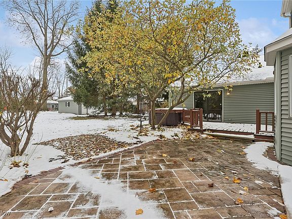 5th image of 29603 Electric Dr