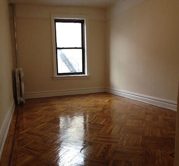 2nd image of 237 Sullivan Pl APT B1