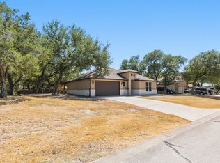 18817 Kelly Dr, Leander, TX 78645