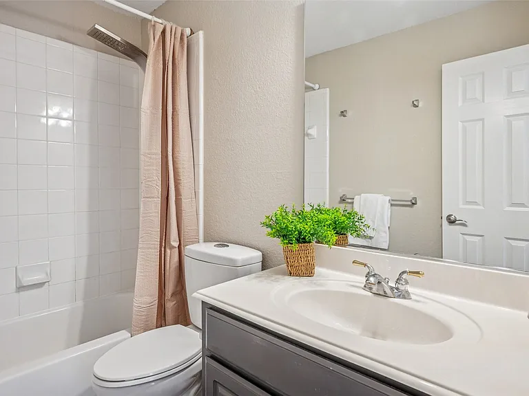 8812 Bluffcreek Ln — Photo 22