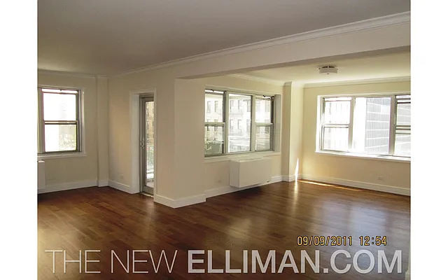 Rented by Douglas Elliman | media 21