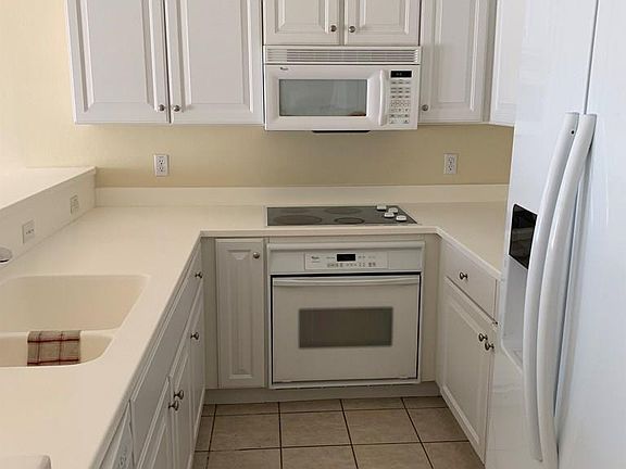 4th image of 100 Palm Harbor Pkwy APT 5