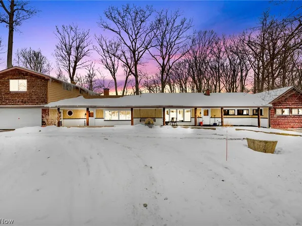 22791 Harms Rd, Euclid, OH 44143