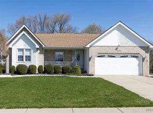 4934 Marilyn Dr, Hamburg, NY 14075
