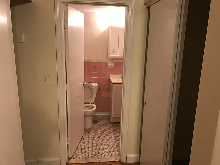 1800 Centre St #8 — Photo 6