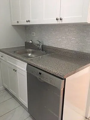 Rented by Plaza Real Estate Group | media 42