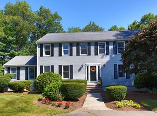 19 Lorraine Rd, Walpole, MA 02081
