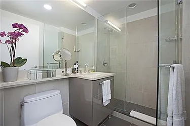 Rented by Space Marketing Shop