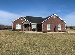 151 Chrisman Oaks Trl, Nicholasville, KY