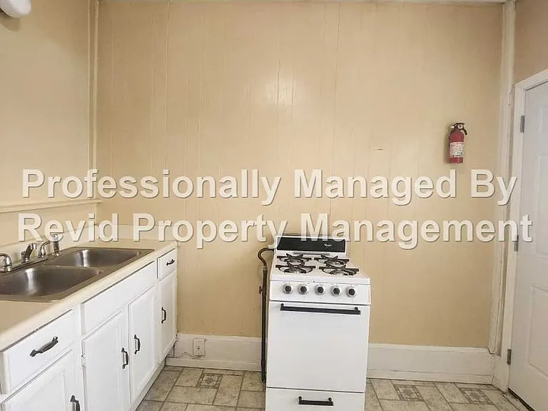 189 N Auburndale Pl #195-16 — Photo 38