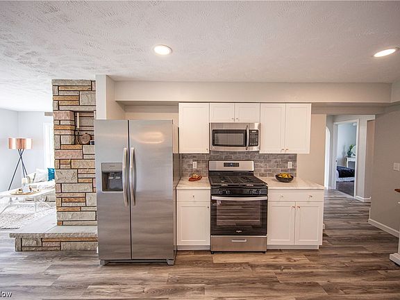 5th image of 1256 E 354th St