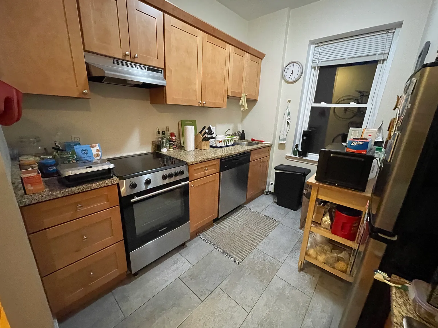 1109-1355 Comm ave units — Photo 4