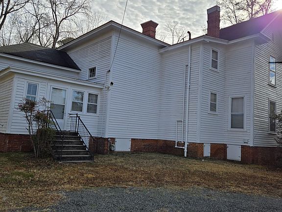 4th image of 308 Sunset Ave