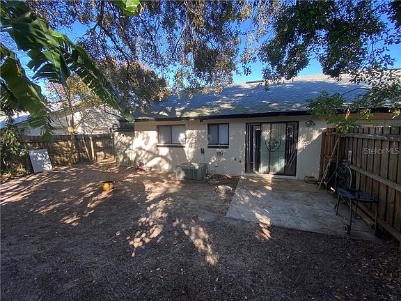 5th image of 208 Lovell Ln