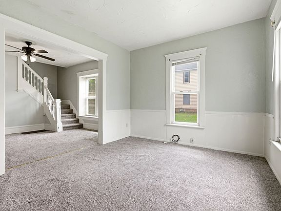 2nd image of 819 Princeton St
