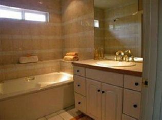 1605 N 7th St, Tacoma, WA 98403