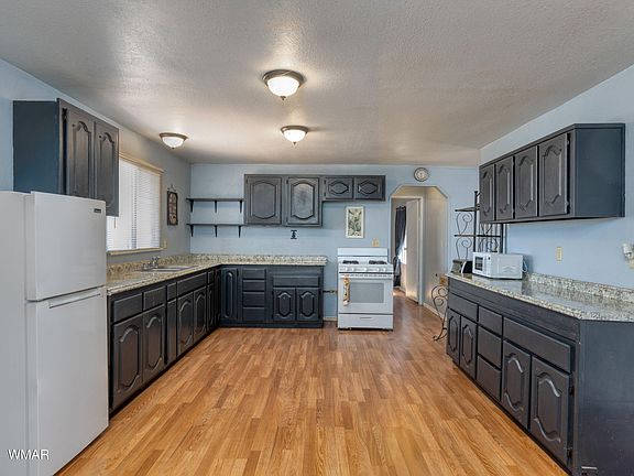 2nd image of 2062 Supancheck Rd