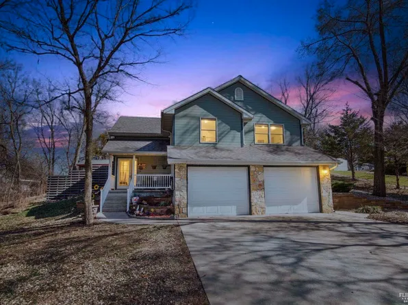 404 Juniper St, Wakefield, KS 67487