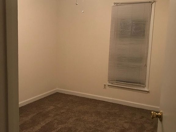 3rd image of 2777 Gaylord St