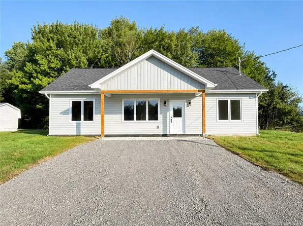 35 Lauza Ave, Saint Antoine, NB E4V 1J8