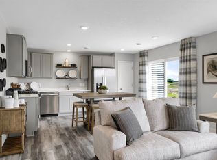 1958 Highview Ter, Shakopee, MN 55379