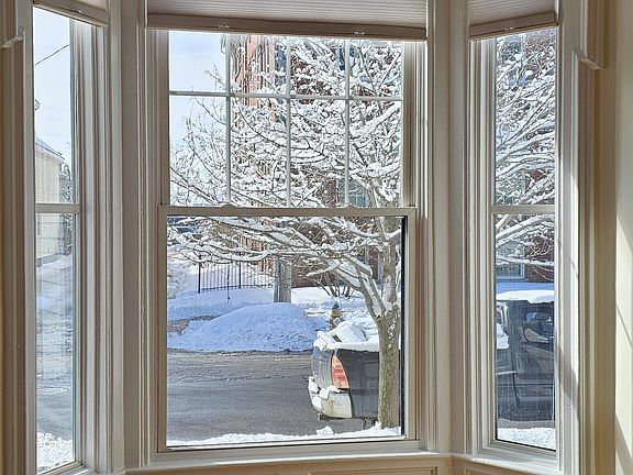 bay window